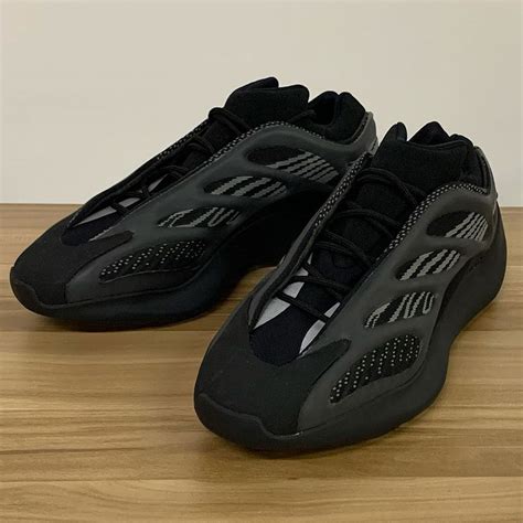 yeezy 700 v3 price.